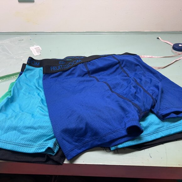 10 pk Boys Size XL Fruit of the Loom Boxer Briefs - Picture 3 of 3